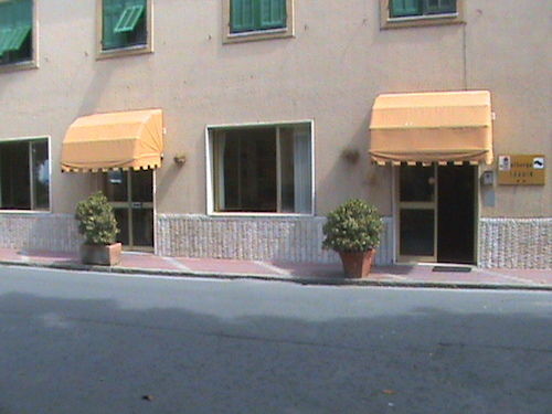 Albergo Savoia أوسبيداليتي المظهر الخارجي الصورة